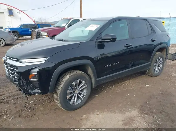 3GNAXPEG4TL165739 2026 CHEVROLET EQUINOX - Image 2