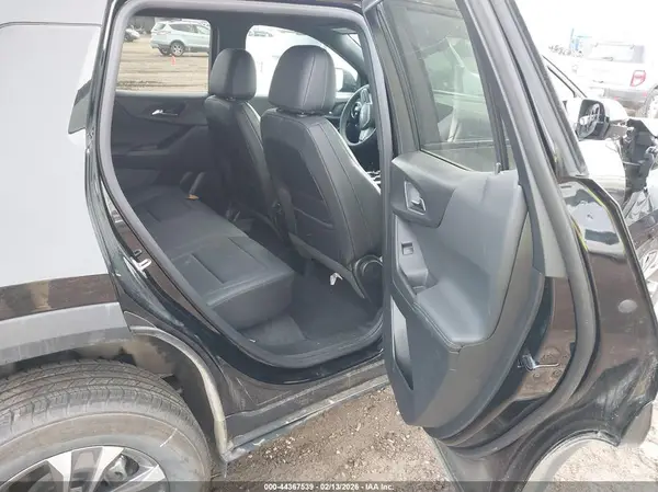 3GNAXPEG4TL165739 2026 CHEVROLET EQUINOX - Image 8