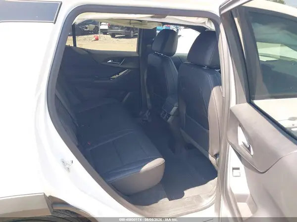 3GNAXPEG4TL247499 2026 CHEVROLET EQUINOX - Image 8