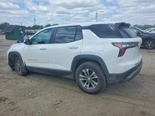 3GNAXPEG4TL273259 2026 CHEVROLET EQUINOX - Image 2