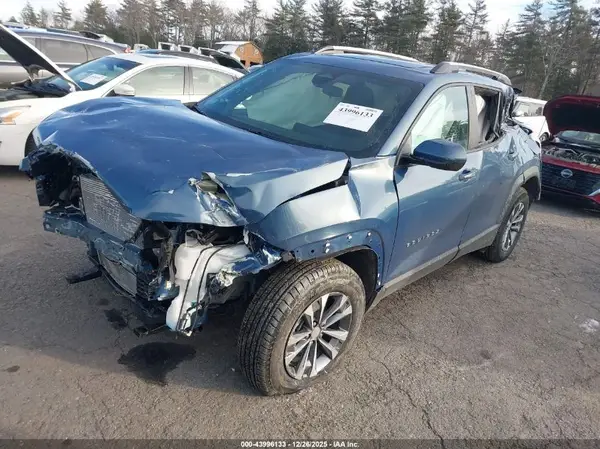 3GNAXPEG4TL281247 2026 CHEVROLET EQUINOX - Image 2
