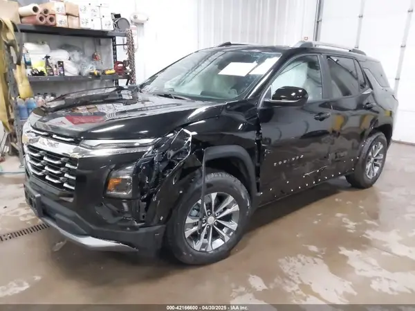 3GNAXPEG5SL180460 2025 CHEVROLET EQUINOX - Image 2
