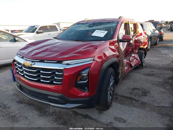 3GNAXPEG5SL261863 2025 CHEVROLET EQUINOX - Image 2