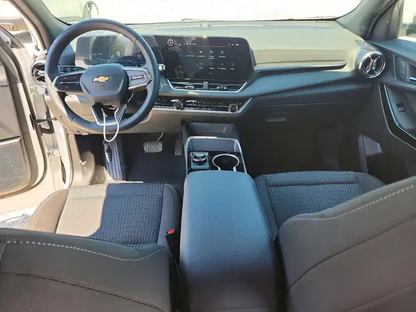 3GNAXPEG5TL147847 2026 CHEVROLET EQUINOX - Image 8