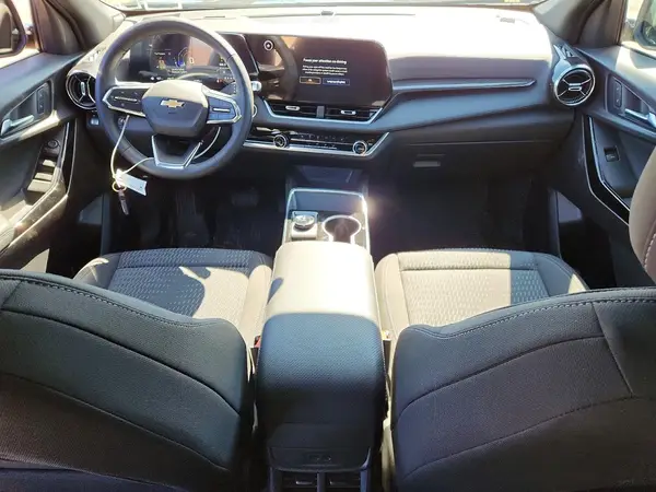 3GNAXPEG5TL220957 2026 CHEVROLET EQUINOX - Image 8