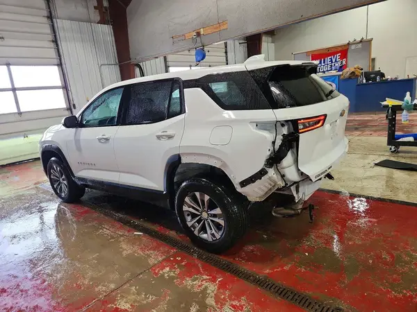 3GNAXPEG5TL225916 2026 CHEVROLET EQUINOX - Image 2