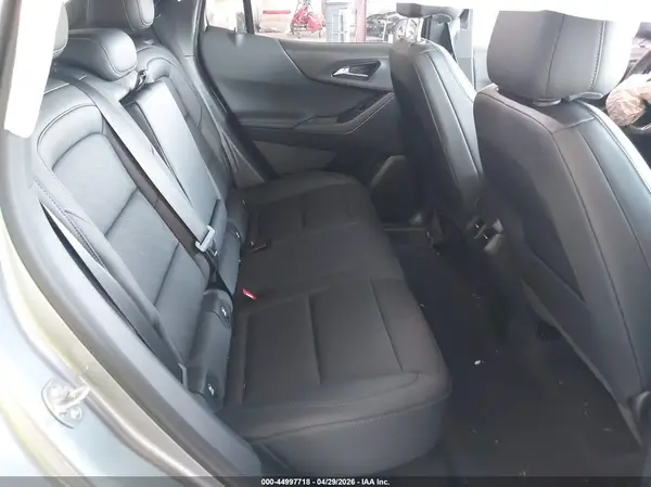 3GNAXPEG5TL249388 2026 CHEVROLET EQUINOX - Image 8