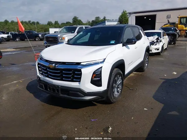 3GNAXPEG5TL266014 2026 CHEVROLET EQUINOX - Image 2
