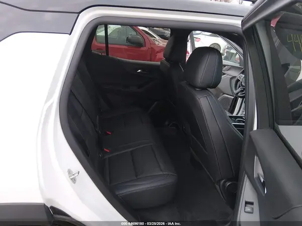 3GNAXPEG5TL275005 2026 CHEVROLET EQUINOX - Image 8