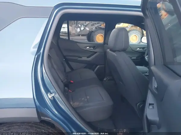 3GNAXPEG5TL277868 2026 CHEVROLET EQUINOX - Image 8