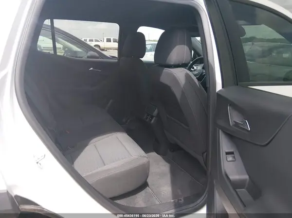 3GNAXPEG5TL461823 2026 CHEVROLET EQUINOX - Image 8