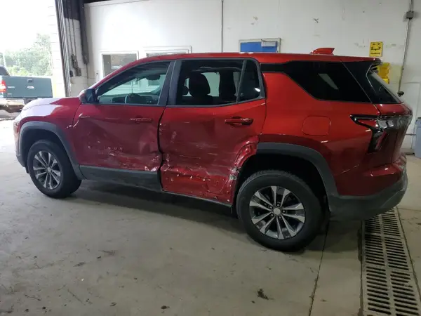 3GNAXPEG6SL121918 2025 CHEVROLET EQUINOX - Image 2