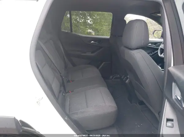 3GNAXPEG6SL202207 2025 CHEVROLET EQUINOX - Image 8