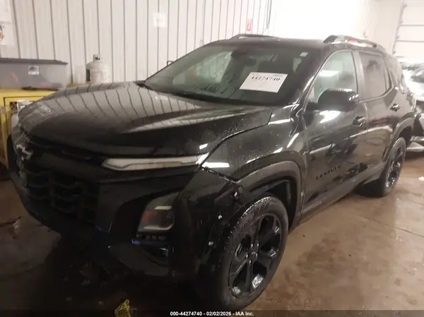 3GNAXPEG6SL225261 2025 CHEVROLET EQUINOX - Image 2