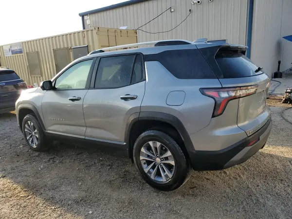 3GNAXPEG6SL225759 2025 CHEVROLET EQUINOX - Image 2