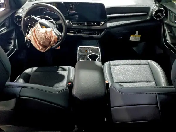 3GNAXPEG6SL303439 2025 CHEVROLET EQUINOX - Image 8