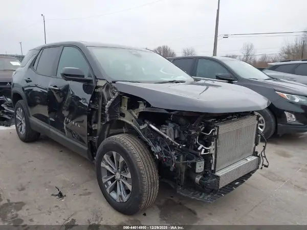 3GNAXPEG6SL305787 2025 CHEVROLET EQUINOX - Image 1
