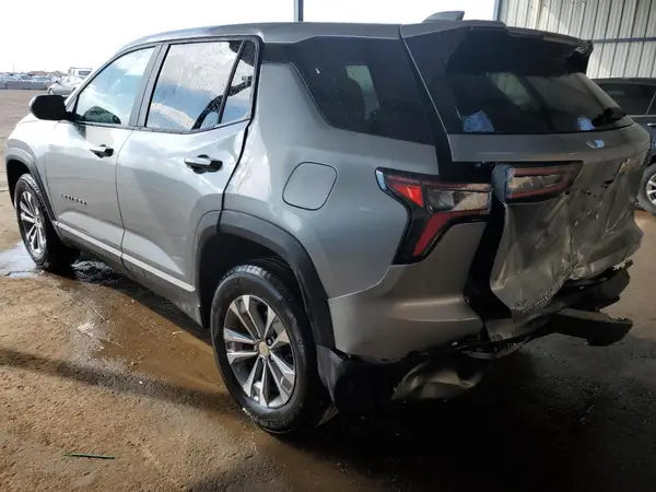 3GNAXPEG6SL314506 2025 CHEVROLET EQUINOX - Image 2
