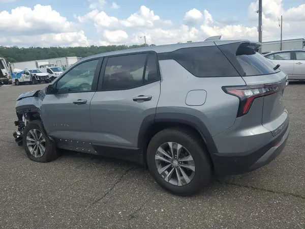 3GNAXPEG6SL322217 2025 CHEVROLET EQUINOX - Image 2