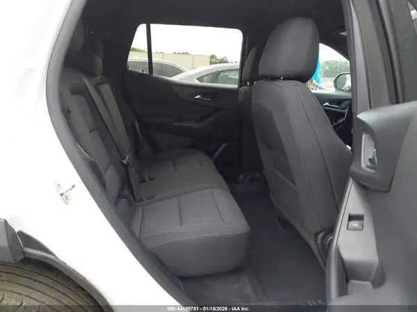 3GNAXPEG6SL322752 2025 CHEVROLET EQUINOX - Image 8