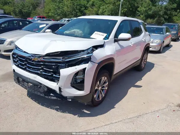 3GNAXPEG6SL323254 2025 CHEVROLET EQUINOX - Image 2