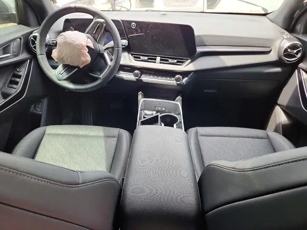 3GNAXPEG6TL236021 2026 CHEVROLET EQUINOX - Image 8
