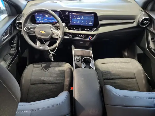 3GNAXPEG6TL246838 2026 CHEVROLET EQUINOX - Image 8