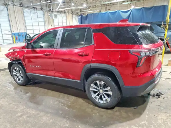 3GNAXPEG6TL263140 2026 CHEVROLET EQUINOX - Image 2