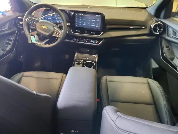 3GNAXPEG6TL328987 2026 CHEVROLET EQUINOX - Image 8