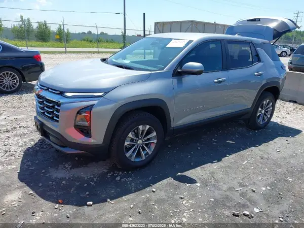3GNAXPEG7SL135536 2025 CHEVROLET EQUINOX - Image 2