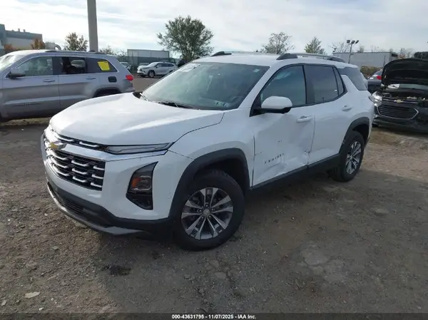 3GNAXPEG7SL155365 2025 CHEVROLET EQUINOX - Image 2