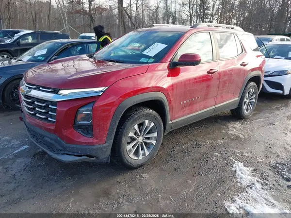 3GNAXPEG7SL164437 2025 CHEVROLET EQUINOX - Image 2