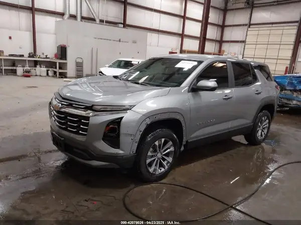 3GNAXPEG7SL190701 2025 CHEVROLET EQUINOX - Image 2