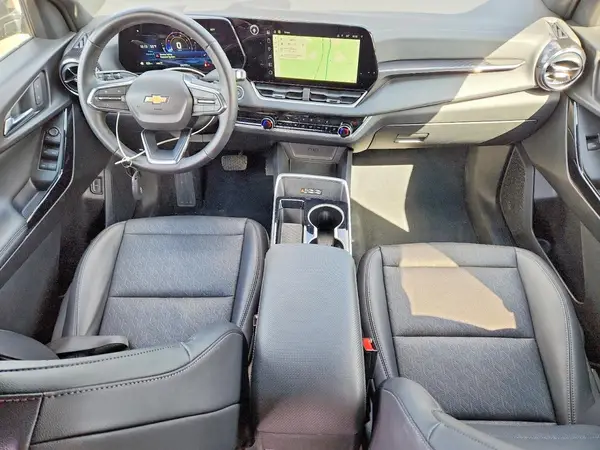 3GNAXPEG7SL194893 2025 CHEVROLET EQUINOX - Image 8
