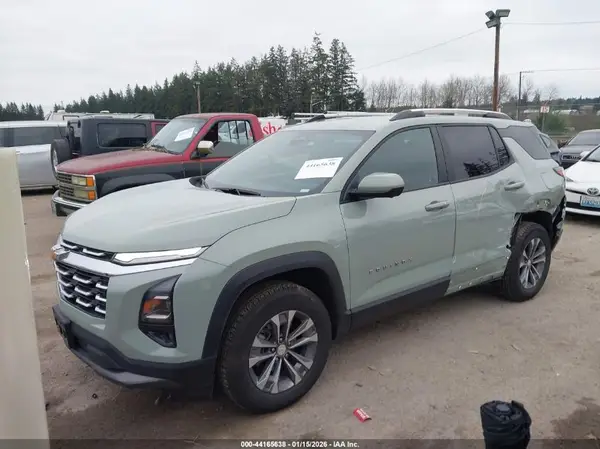 3GNAXPEG7SL224264 2025 CHEVROLET EQUINOX - Image 2