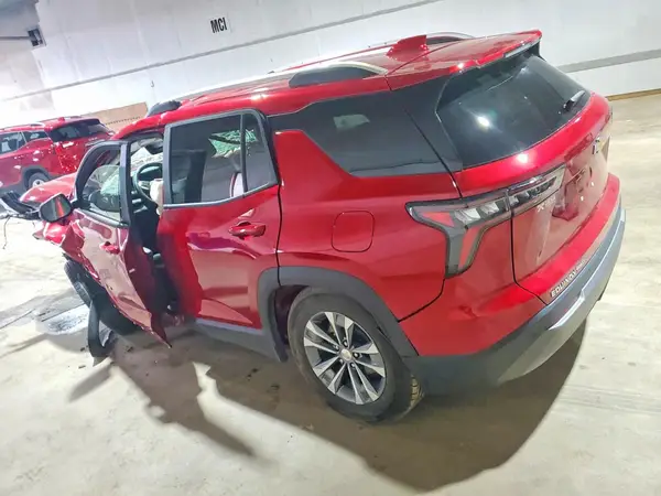 3GNAXPEG7SL279068 2025 CHEVROLET EQUINOX - Image 2