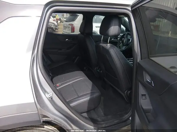 3GNAXPEG7TL172670 2026 CHEVROLET EQUINOX - Image 8
