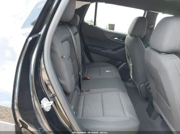 3GNAXPEG7TL184270 2026 CHEVROLET EQUINOX - Image 8