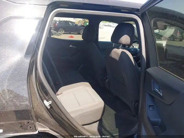 3GNAXPEG7TL252826 2026 CHEVROLET EQUINOX - Image 8