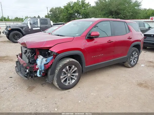 3GNAXPEG7TL265267 2026 CHEVROLET EQUINOX - Image 2