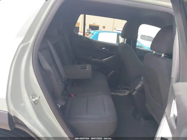 3GNAXPEG7TL330148 2026 CHEVROLET EQUINOX - Image 8