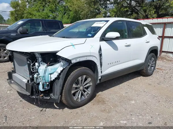 3GNAXPEG7TL331543 2026 CHEVROLET EQUINOX - Image 2