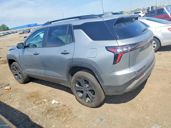 3GNAXPEG7TL399793 2026 CHEVROLET EQUINOX - Image 2