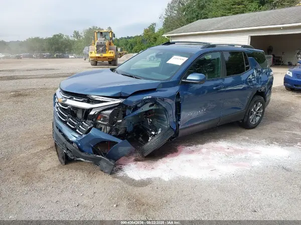 3GNAXPEG8SL106336 2025 CHEVROLET EQUINOX - Image 2
