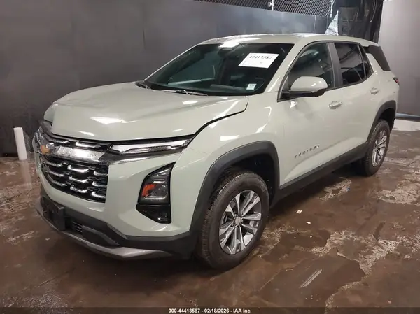 3GNAXPEG8SL130121 2025 CHEVROLET EQUINOX - Image 2