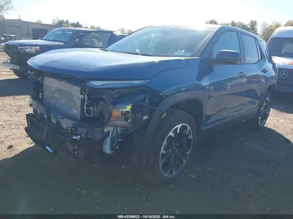 3GNAXPEG8SL143970 2025 CHEVROLET EQUINOX - Image 2