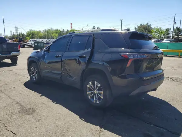 3GNAXPEG8SL203150 2025 CHEVROLET EQUINOX - Image 2
