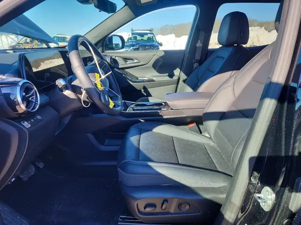 3GNAXPEG8SL225214 2025 CHEVROLET EQUINOX - Image 8