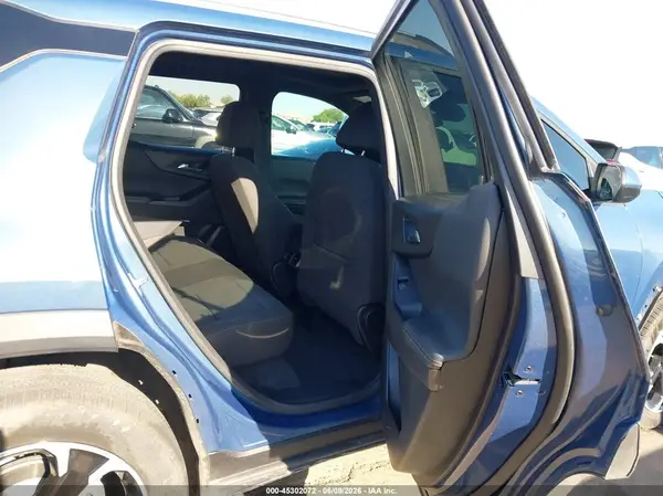 3GNAXPEG8SL264143 2025 CHEVROLET EQUINOX - Image 8