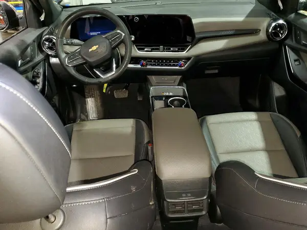 3GNAXPEG8SL304592 2025 CHEVROLET EQUINOX - Image 8